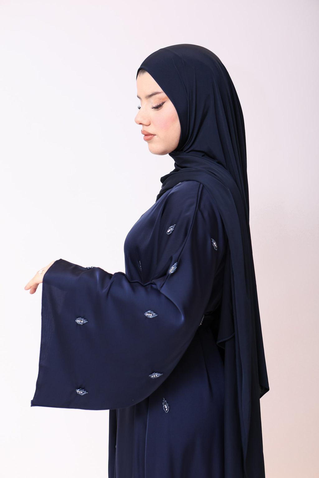 Abaya Lumea