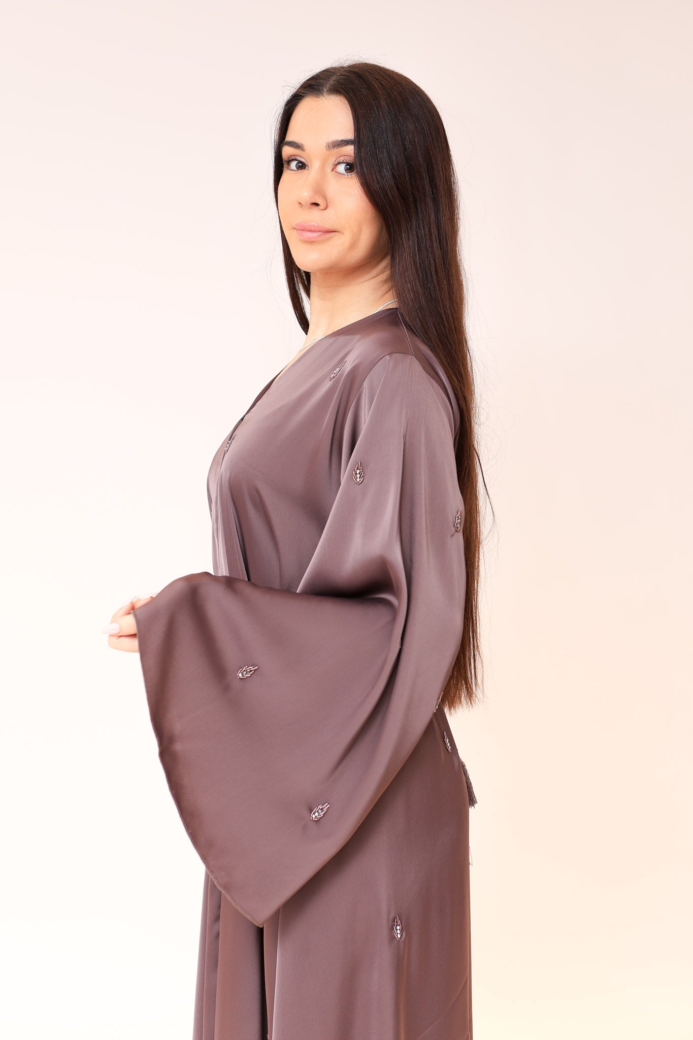 Abaya Lumea