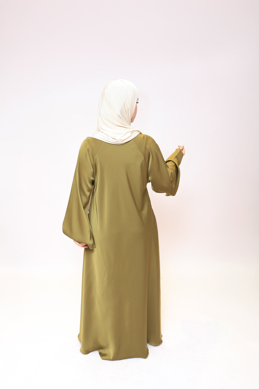 Abaya Naya